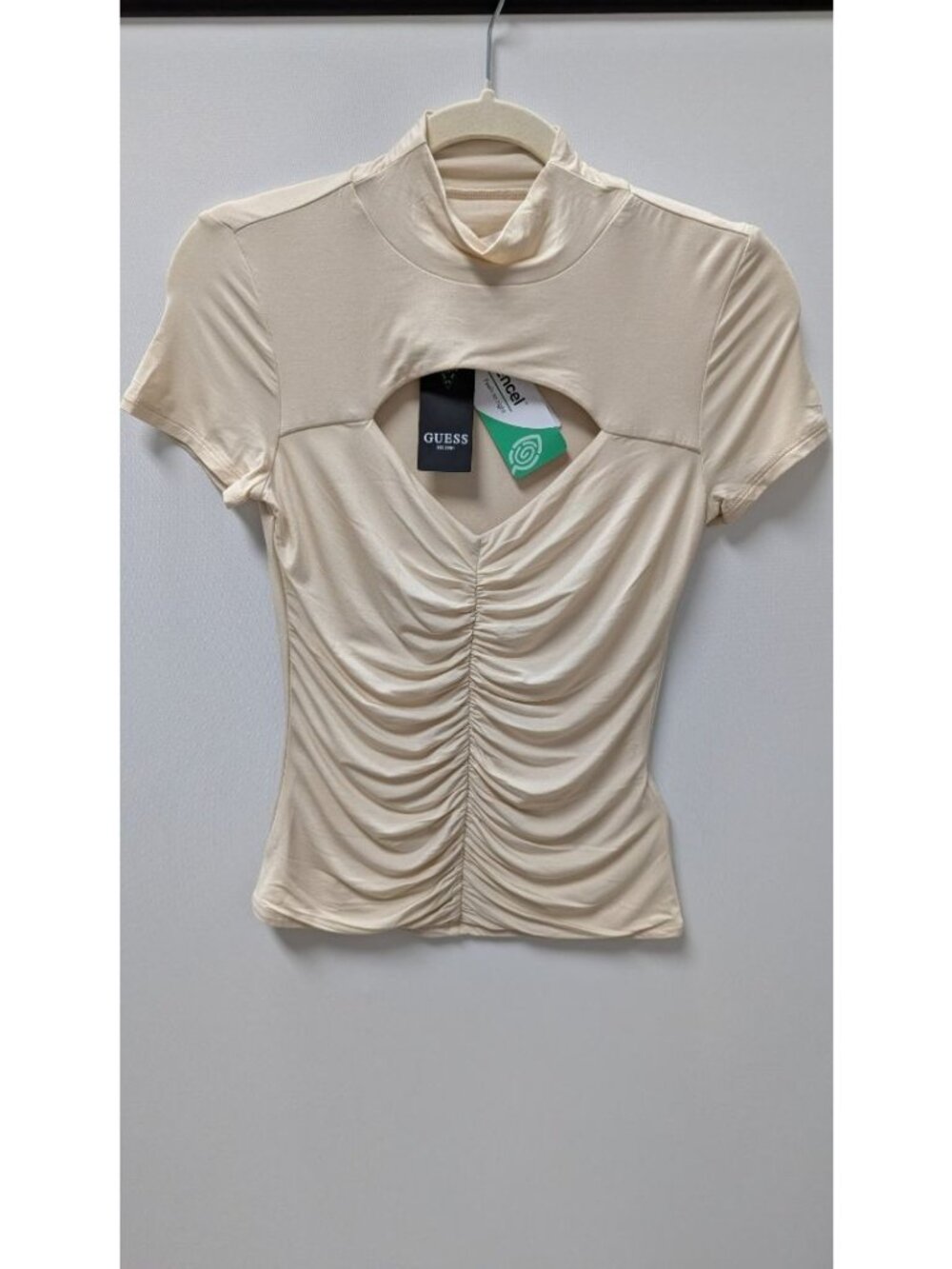 Guess Pearl Oyster SS Brienna Cut Out Top